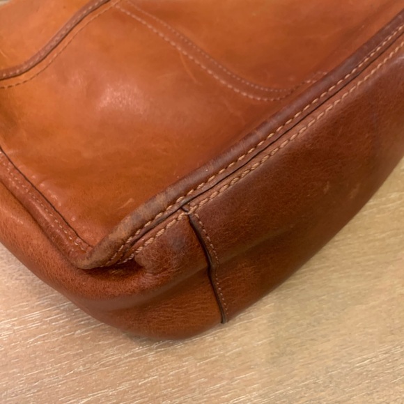 Vintage Coach Bleeker Flap Satchel Bag number 11419 - Picture 6 of 16